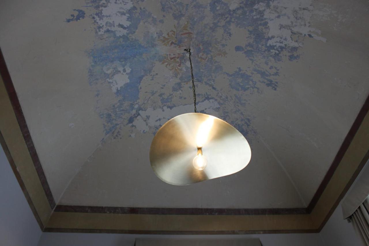 Palazzo Sul Corso-Charming Appartaments Brindisi Exterior photo