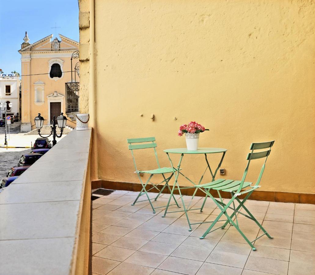 Palazzo Sul Corso-Charming Appartaments Brindisi Exterior photo